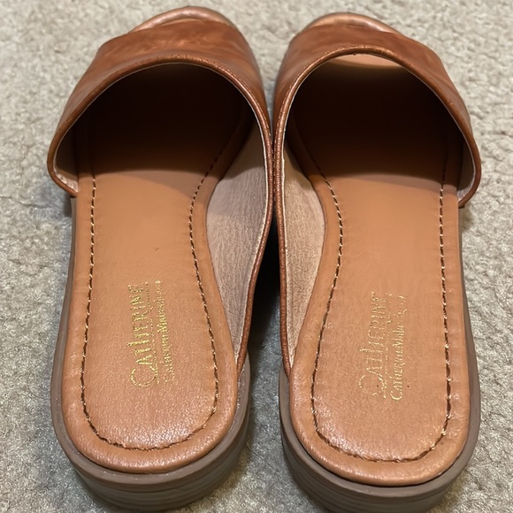 ❤️‍🔥SOLD❤️‍🔥Brown Catherine Sandals - Picture 4 of 5